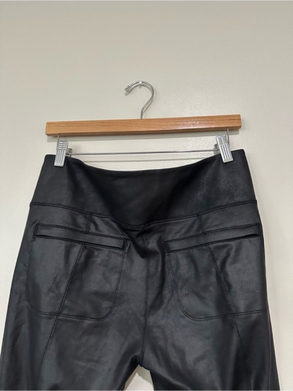 Athleta Delancey Gleam Faux Leather Leggings Black Luxe Size Large - Picture 4 of 8